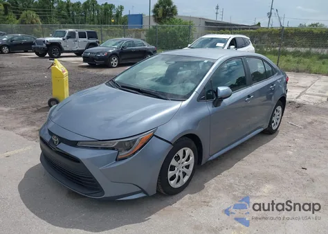 2024 Toyota Corolla Le z USA, uszkodzony, nr VIN 5YFB4MDE9RP180804